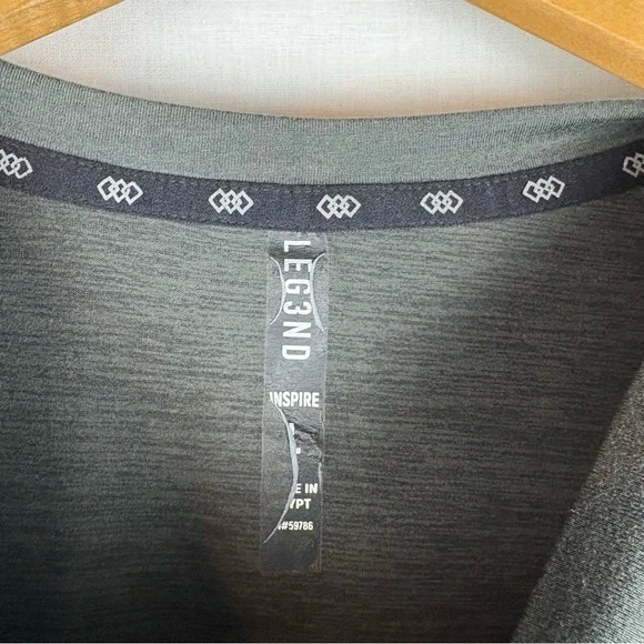 Pair of Men's Leg3nd Inspire Crewneck Activewear T-Shirts Size L - Picture 8 of 8